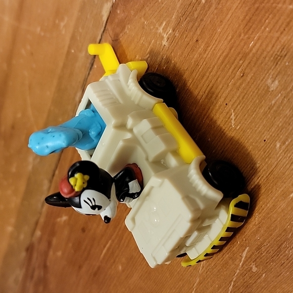 Dinosaur McDonald's Toy - Picture 2 of 8